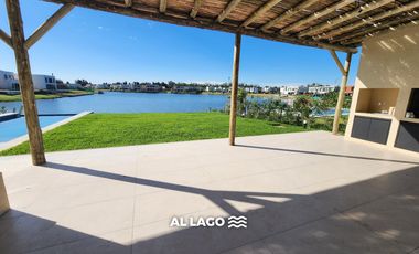 A ESTRENAR. MUY EQUIPADA. SIN MUEBLES.