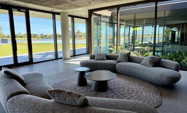 Departamento de 4 amb con 2 cocheras, en alquiler  en Oceana Nordelta