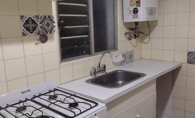 Depto. 2 ambientes muy buen ubicación. San Isidro