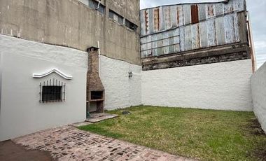 CASA ALQUILER APTO PROFESIONAL/COMERCIAL