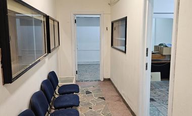 Oficina/Local en calle Mitre al 200 casi Villegas - Bariloche