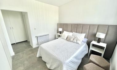 A estrenar - Casa 4 ambientes con jardín - Banfield Residencial