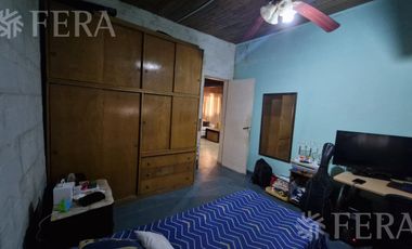 Venta PH 4 ambientes con cochera en Lanús Oeste