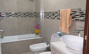 Casa en VENTA zona HOSPITAL MASVERNAT