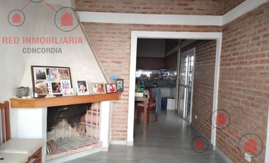 Casa en VENTA zona HOSPITAL MASVERNAT