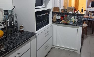 Casa en VENTA zona HOSPITAL MASVERNAT