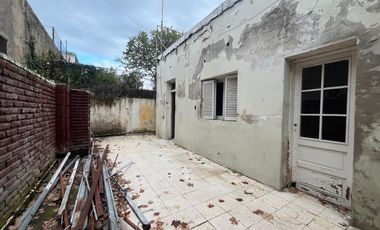 venta terreno constructoras planta baja tres pisos