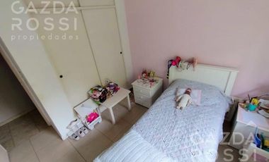 Departamento en Monte Grande con cochera