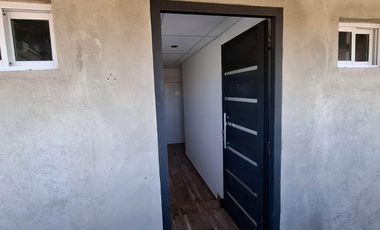 Se alquila, departamento equipado, B° Altos de Senillosa.