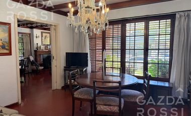 Casa en venta en Burzaco