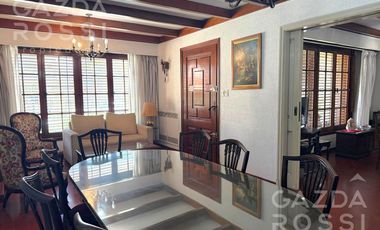 Casa en venta en Burzaco