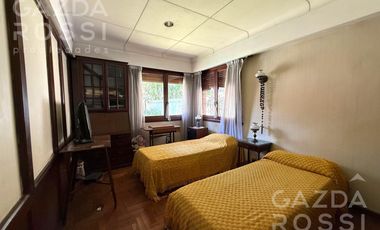 Casa en venta en Burzaco