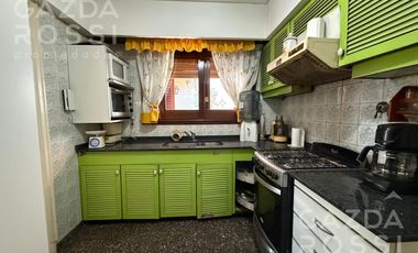 Casa en venta en Burzaco