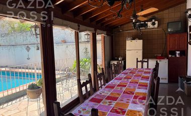 Casa en venta en Burzaco