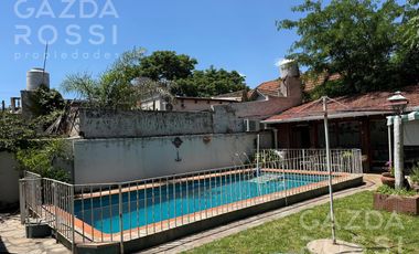 Casa en venta en Burzaco