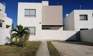 CASA EN RENTA MERIDA 3 RECÁMARAS DZITYA