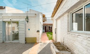 Venta de casa, 3 dormitorios, calle Stefenelli al 600, Neuquén Capital