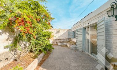 Venta de casa, 3 dormitorios, calle Stefenelli al 600, Neuquén Capital