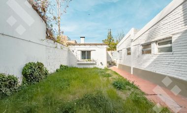 Venta de casa, 3 dormitorios, calle Stefenelli al 600, Neuquén Capital