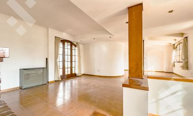 Venta de casa, 3 dormitorios, calle Stefenelli al 600, Neuquén Capital