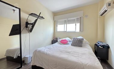 Departamento en Venta en Villa Ballester - Dos Ambientes con Patio Aterrazado