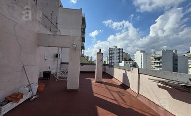 Departamento en Venta en Villa Ballester - Dos Ambientes con Patio Aterrazado