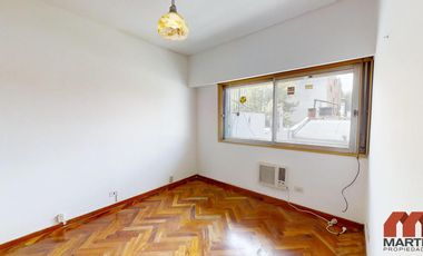 Casa en alquiler en Martínez 4 ambientes baño y toilette patio quincho cerrado y cochera x 2