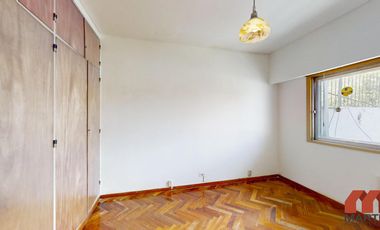 Casa en alquiler en Martínez 4 ambientes baño y toilette patio quincho cerrado y cochera x 2