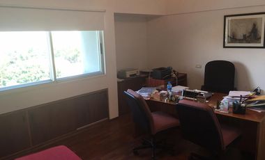 Alquiler de departamento de 3 ambientes con cochera- Olivos-Vias/Rio