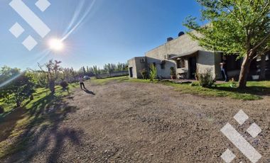 Venta Casa Quinta | 5 Hectáreas | Fernández Oro