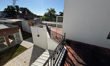 Casa Amplia en zona CAE