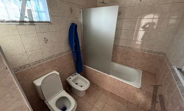Casa Amplia en zona CAE