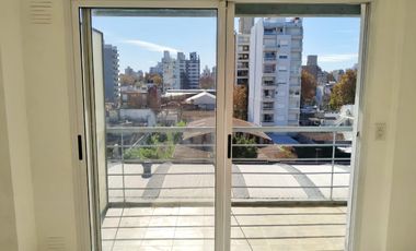 Alquiler Monoambiente Amplio Balcón Zona Facultades