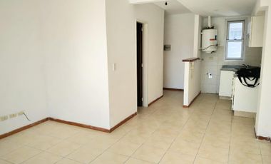 Alquiler Monoambiente Amplio Balcón Zona Facultades