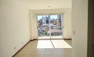 Alquiler Monoambiente Amplio Balcón Zona Facultades