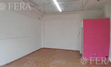 Alquiler local en Wilde