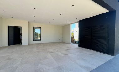 Casa en venta 4 amb. 2 plantas a estrenar en Los Talas Canning