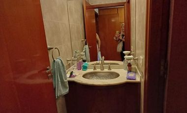 Casacasa 6 ambientes con pileta Brown 627 Quilmes Espectacular casa !!