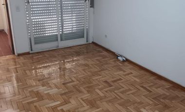Alquiler Departamento de 2 ambientes en Saavedra