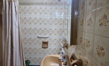 Venta Casa 4 ambientes con terraza en Villa Dominico