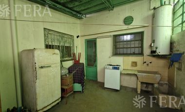 Venta Casa 4 ambientes con terraza en Villa Dominico