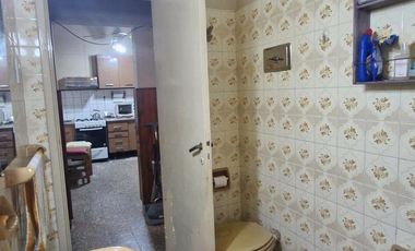 Venta Casa 4 ambientes con terraza en Villa Dominico