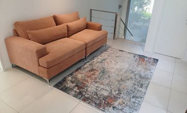 Casa a la laguna en venta en barrio La Comarca, Tigre.