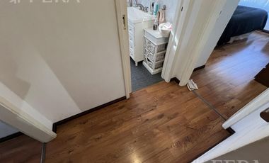 Venta casa multifamiliar con cochera y fondo en Wilde