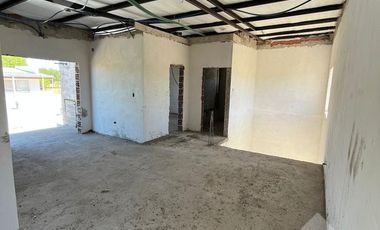 Venta Casa tres dormitorios a terminar - Piedras Blancas - Gral Fernández Oro