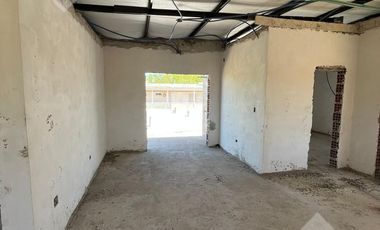 Venta Casa tres dormitorios a terminar - Piedras Blancas - Gral Fernández Oro