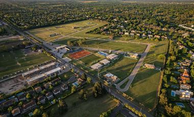 Lote en venta, 708m2, en Los Cardos, Pilar, GBA Norte