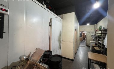 Venta de local en Wilde