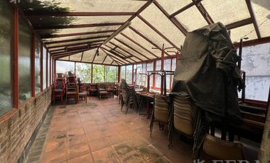 Venta de local en Wilde