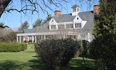 Lote al agua en La Calesa, Pilara